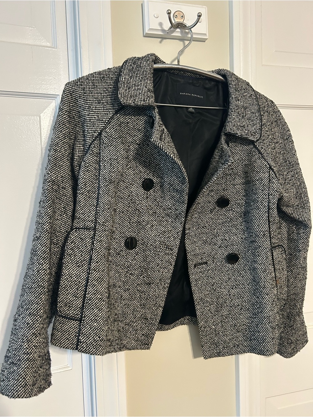 Banana Republic Black & White Suit- Blazer and skirt
